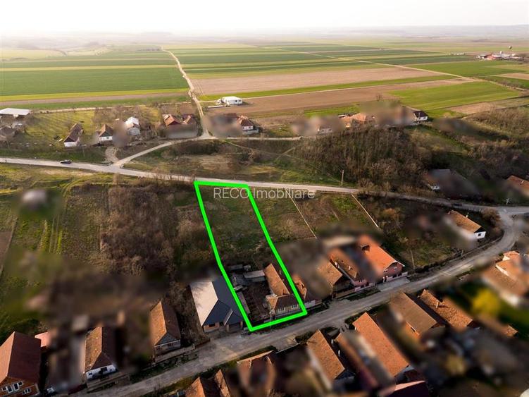 RECO Casa in Sarbi la 27km de Oradea cu dublu front stradal - 19