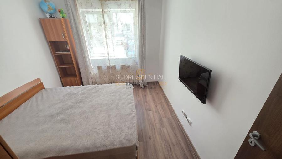 Apartament 2 camere de vanzare, metrou Aparatorii Patriei, Sector 4 - 6