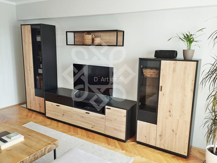 Apartament cu 3 camere si loc de parcare, zona Decebal - 2