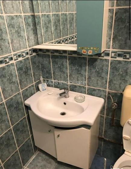 Mobilat si utilat la et 2 in bloc de caramida - 8