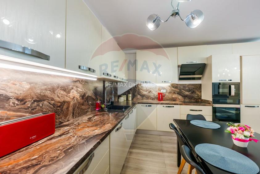 Apartament cu 2 camere,82 mp Arad Plaza - 5