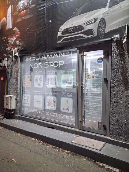 Spațiu comercial complet echipat - 11