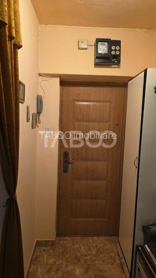 Apartament cu 2 camere de vanzare zona Ciserom - 3
