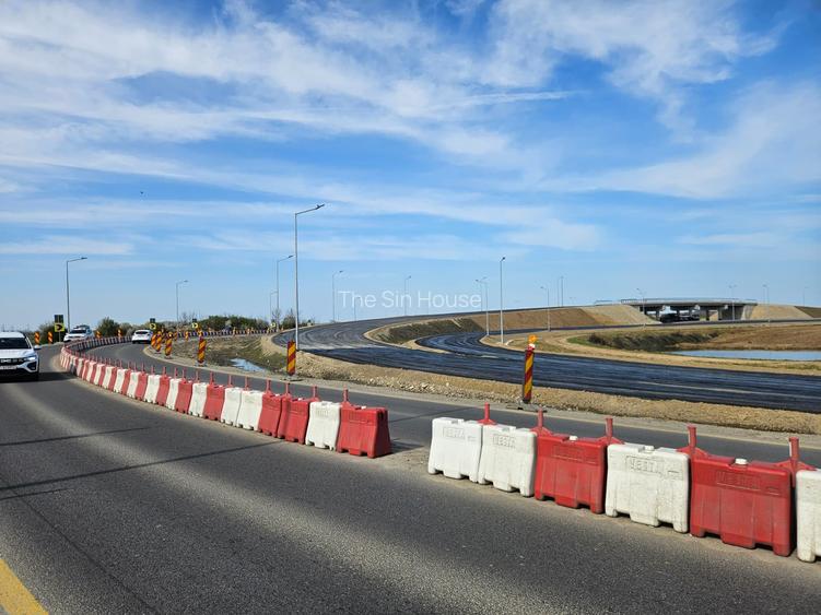 Investiție Strategică: Teren Industrial 7.569 mp cu Front Stradal 78m la A0 - 10