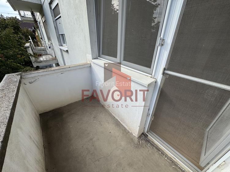 Etaj 2. La 400 m de Opera. Disponibil imediat. Centrala proprie - 11