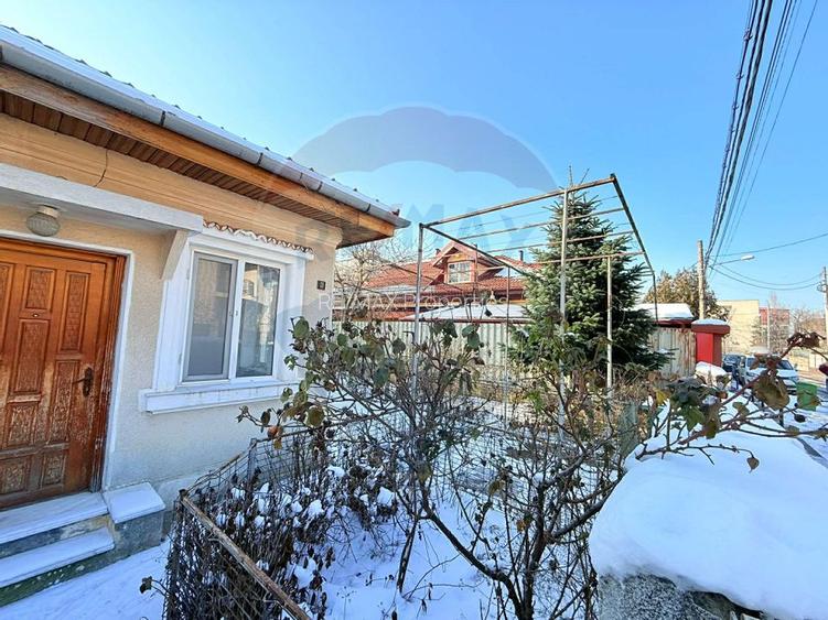 Casă de vanzare cu curte | 4 camere | Zona Gorjului | Teren generos - 19