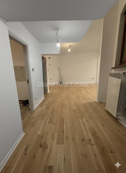 3 Camere Decomandat 97 mp Zona Boema- Bd Tomis Renovat - 3