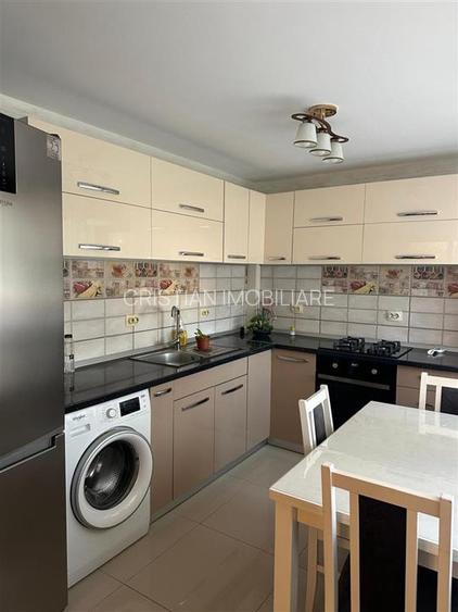 4 camere decomandat, FINISAJE MODERNE, 74 mp, Obor - 8