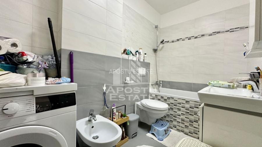 Apartament cu 3 camere de vanzare, etajul intai, Dumbravita - 10