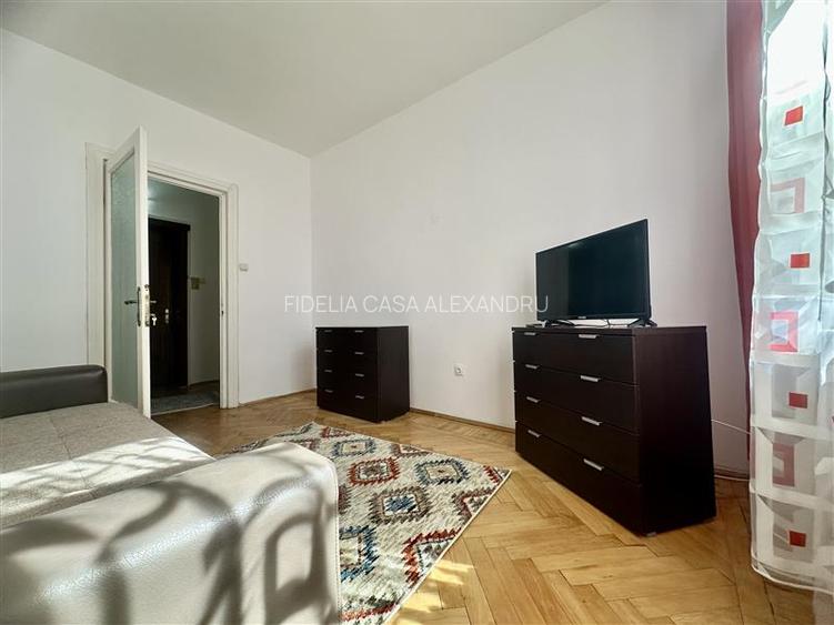 Apartament 2 camere  decomandat Copou, - 2