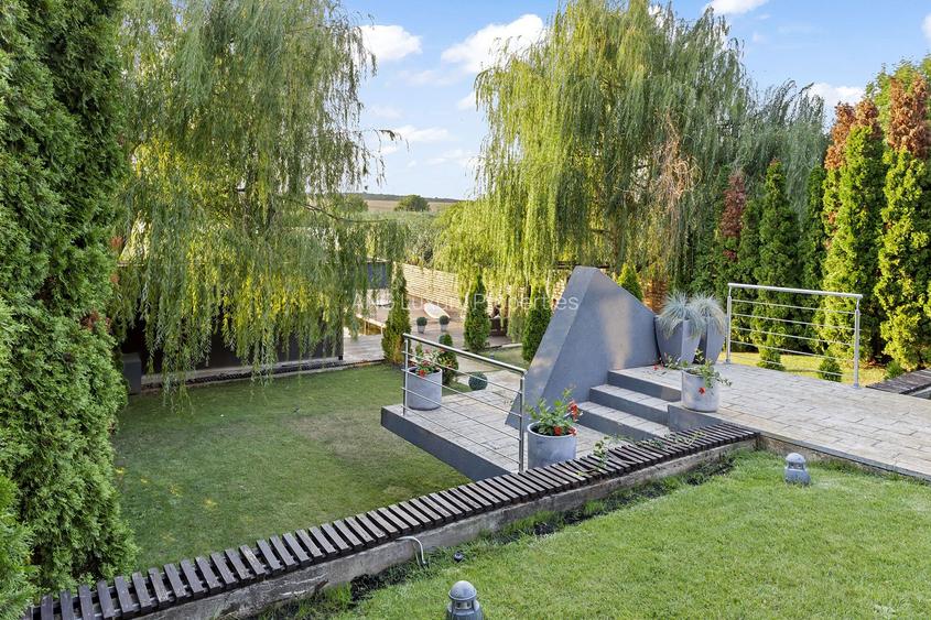 Vila Exclusivistă cu Deschidere la Lac, Piscină și Garaj pentru Barcă în Snagov - 6