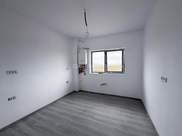 Duplex Finalizat Si Intabulat In Cartierul Izvor Tarlungeni - 7