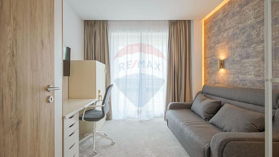 Penthouse exclusiv cu terasă spectaculoasă – Kasper Coresi, Tractorul - 26