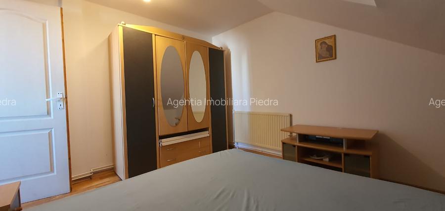 Vand apartament de 2 camere,la mansarda, etaj 5,situat in Valea Aurie,50m+balco - 8