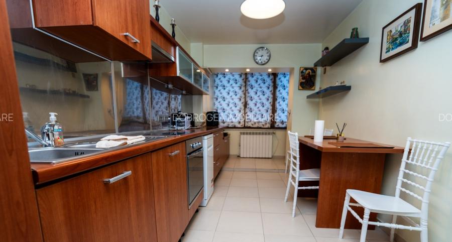 ULTRACENTRAL -3 CAMERE, ETAJ 1. - 3