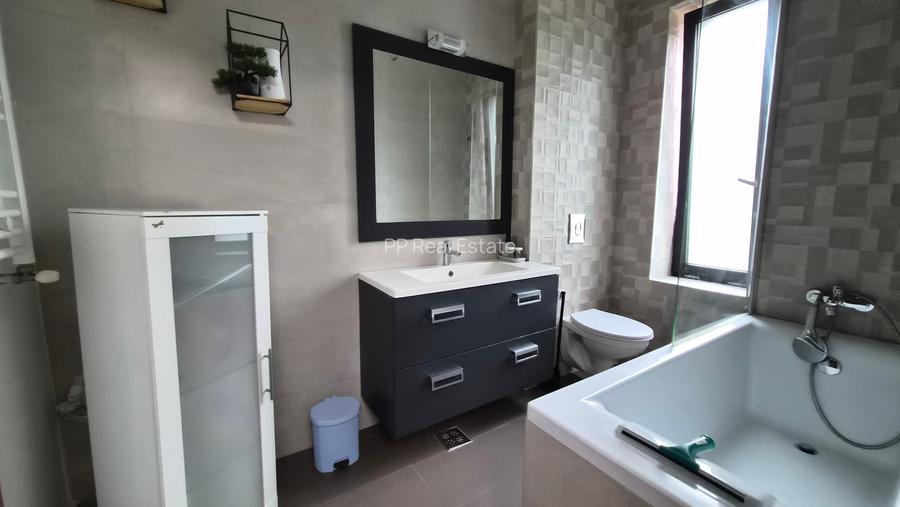 Statiunea Mamaia - Blue Bike Rezidence - studio et 4/8 , mobilat si utilat - 11