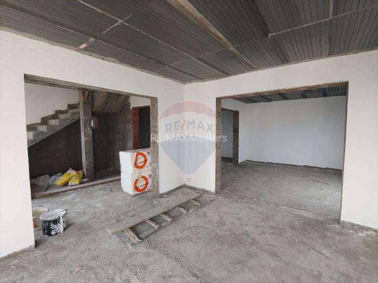 Casă / Vilă individuală cu 560 mp teren, de vânzare în Scheia, Suceava - 30