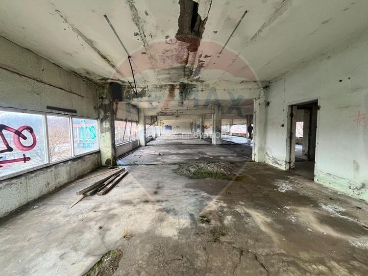 Investitie/vanzare/inchiriere-teren/4000mp/hala-zona de nord - 19