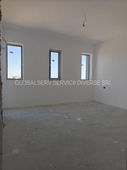 FARA COMISIOANE casa cu 4 camere P+1+pod 2 placi terasa curent 380v LA CHEIE - 17