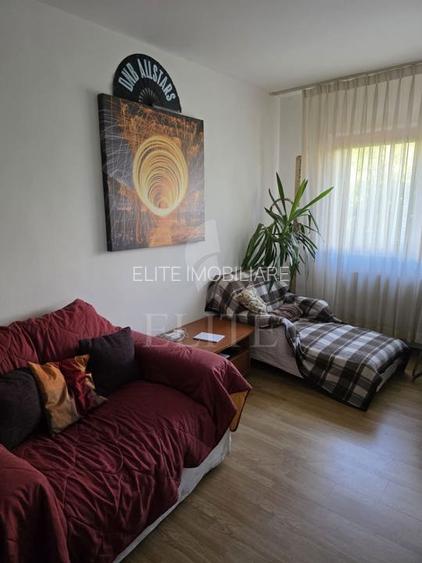 Apartament 3 camere în zona MOGOSOAIA - 6