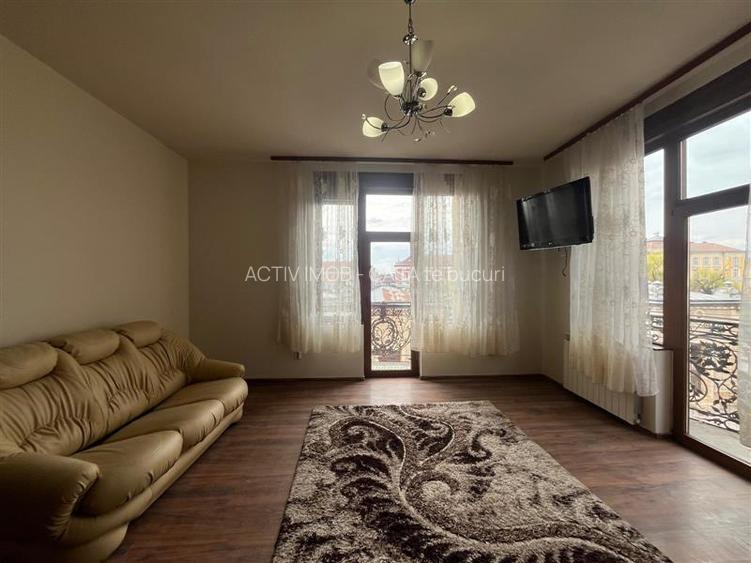 Lugoj,  Apartament, Centrul Orasului, Priveliste Superbă, 2 Cam., Dec, 79 M - 16