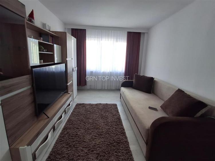 Apartament 3 camere decomandat pivnita zona Vasile Aaron - 2
