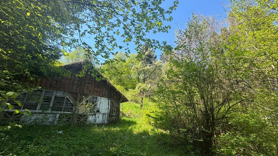 TEREN CU VEDERE PANORAMICA IN CENTRUL ISTORIC AL BRASOVULUI - 2