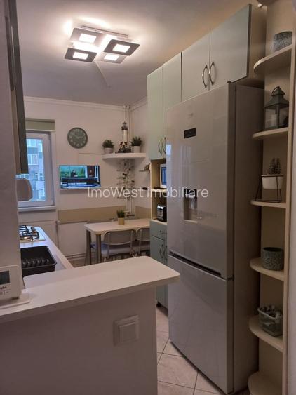 Lipovei | 3 Camere | Decomandat | Etaj Intermediar | Garaj in CF. - 4