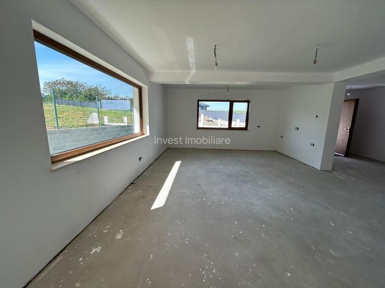 Casă individuală cu 4 camere și 2 băi - 1000MP teren, Bârnova - 15