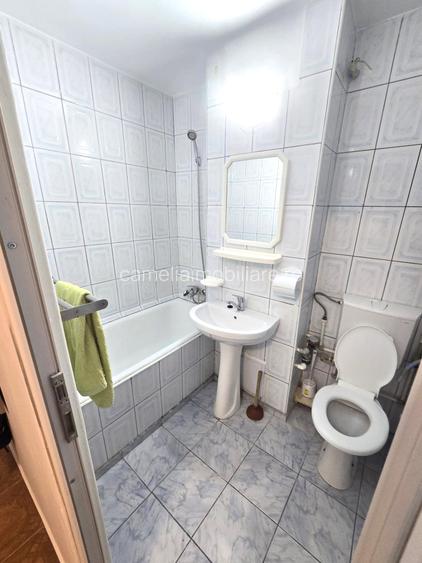 Garsoniera, renovata, confort 1, Virtutii, metrou Lujerului, tramvai 41 Orsova - 18