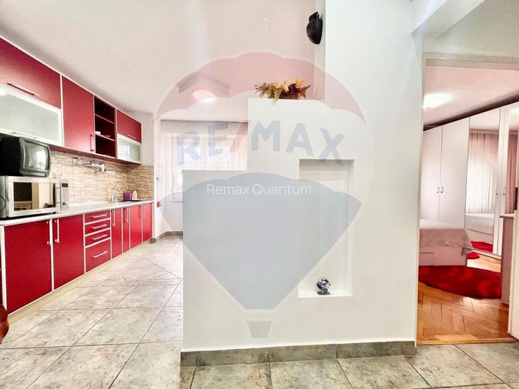 De închiriat apartament cu 2 camere în zona Decebal - 25