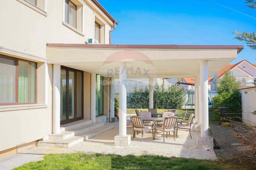 De vânzare Casă/Pensiune în zona Nufărul - Sânmartin - 49