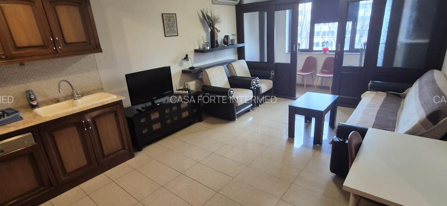 Apartament 2 camere cu loc de parcare  statiunea Mamaia zona Vega - 9