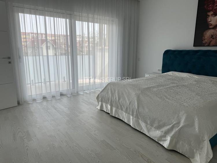 Vând vilă de lux S+P+et1 - 13