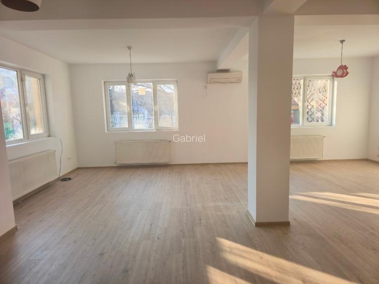 Vânzare casa cu curte si foișor, intr un mini cartier rezidențial  - 13