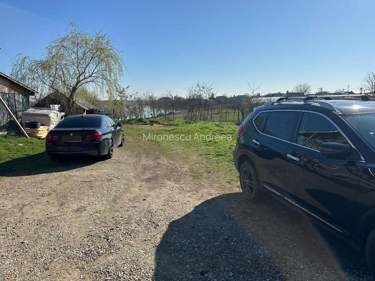 Vand 784mp teren in intravilanul comunei Butimanu - 6