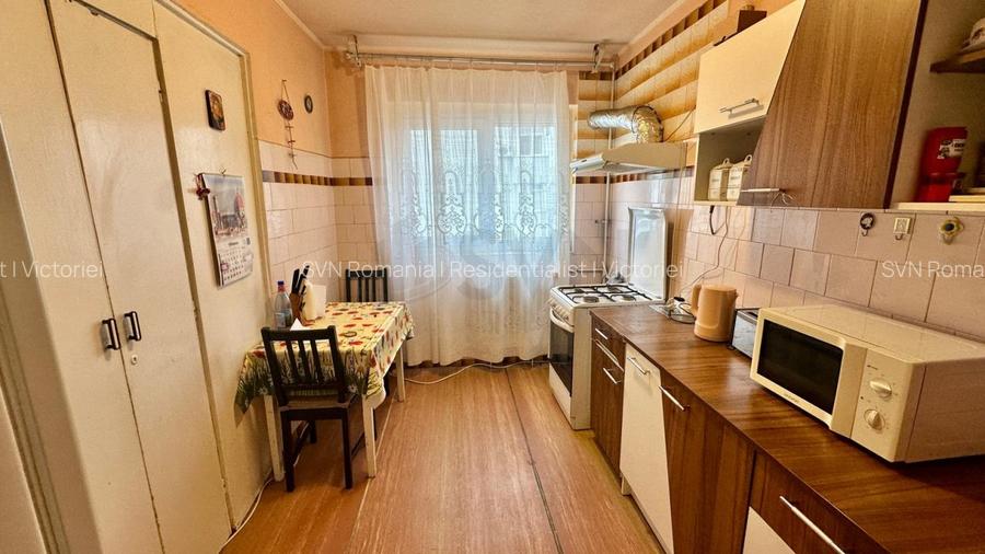 REA1027854 Titan Metrou 1 Decembrie 1918 - 4