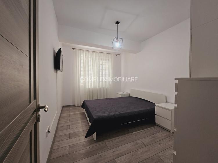 1 Decembrie 1918 | etajul 1 din 3 in bl. boutique | centrala proprie | totul nou - 10