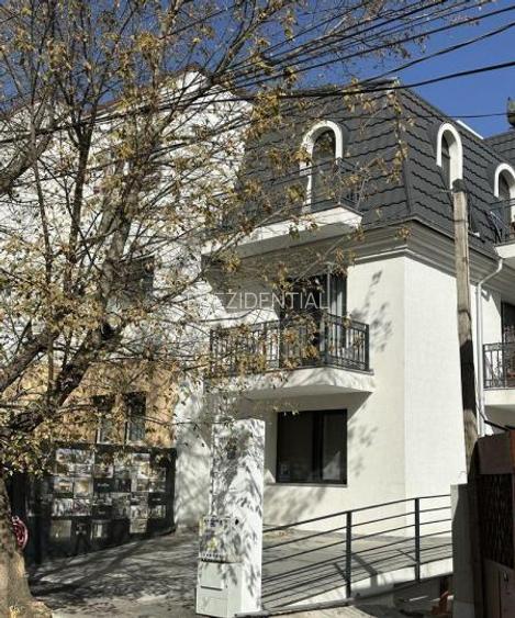 Apartament -3 camere - decomandat - Calea Grivitei  - 8