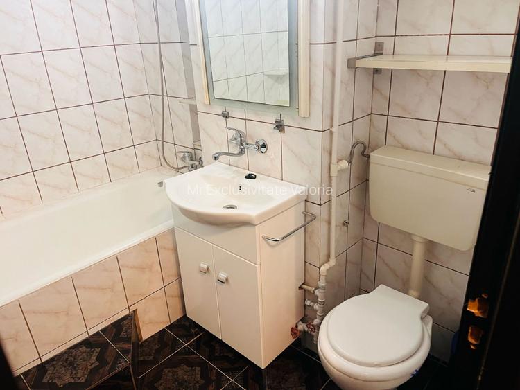 Apartament spatios 2 camere, centru, priveliste superba - zona Universitate - 9