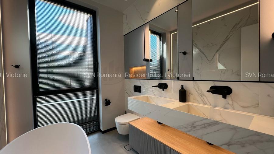 REV2004667 Vile de Lux l Pipera - 14