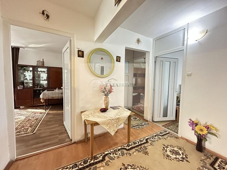 4 camere/Zona Răsăritului/Cartier Marasti - 4