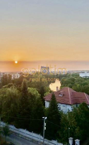 PRIVELISTE SUPERBA/ ZONA LINISTITA - 3