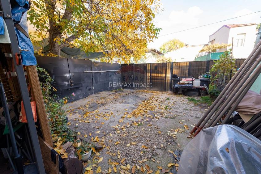 Vila de vanzare in zona P-ta Unirii 140 mp teren - 2