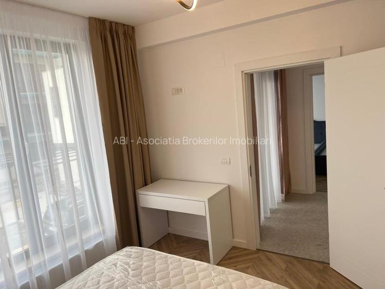 Navodari, 200mp, 4 camere, teren 250mp - 8