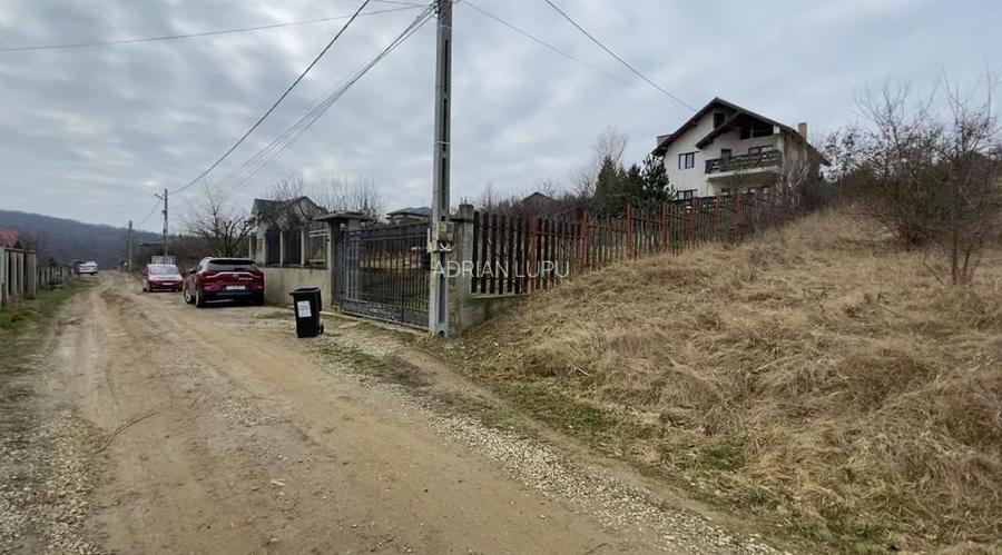 Vanzare Teren Intravilan 850 mp Șoseaua Barnova Super Priveliste  - 3