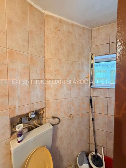 Apartament 3 camere, situat in zona Dacia - 13