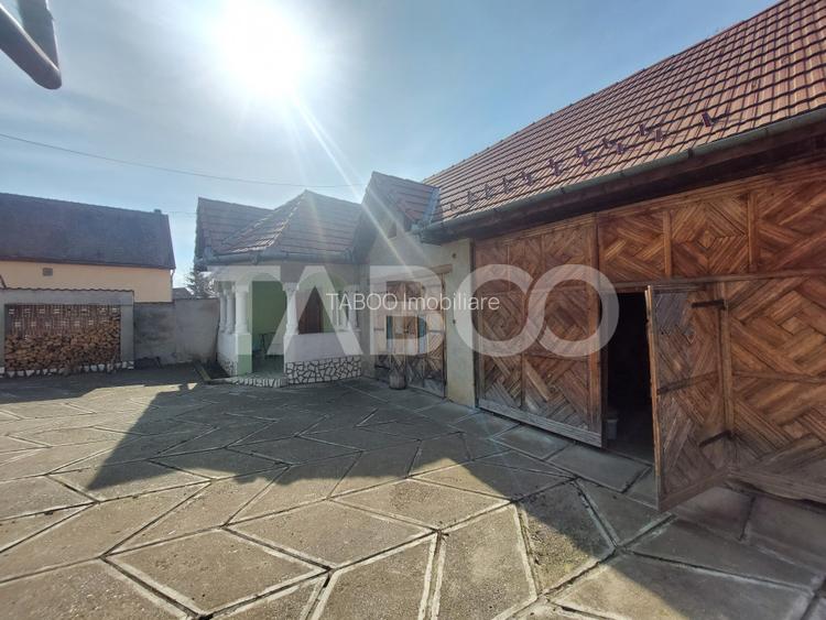 Casa individuala de vanzare cu teren de 1108 mp in Sacel Sibiu - 3
