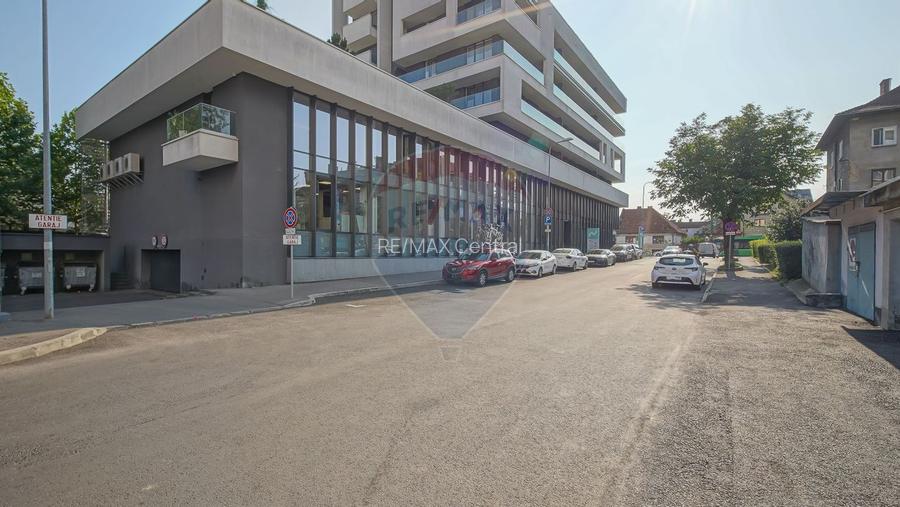 Birou Premium cu Terasă Exclusivă 230 mp – Neorama, 13 Decembrie - 31