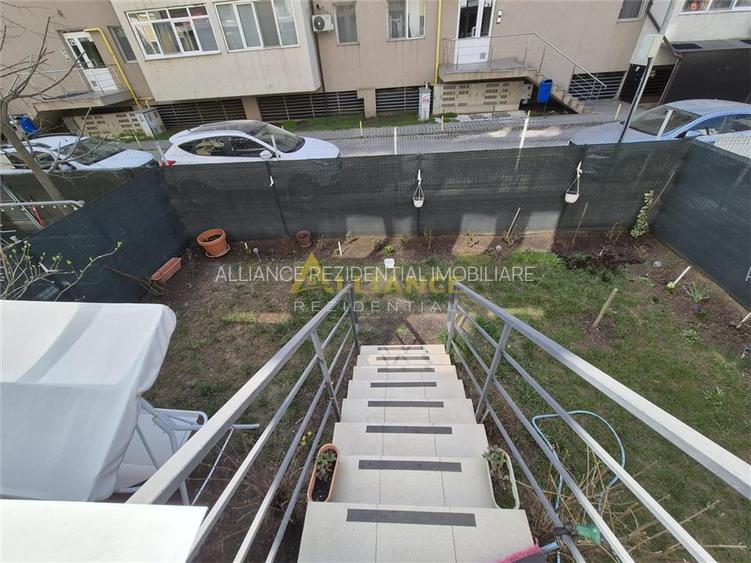 Apartament 2 camere - decomandat -  curte - 11